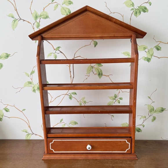Lenox Spice Village Wooden Spice Rack - Shelf. Wall Mount - Tabletop - Picture 1 of 9